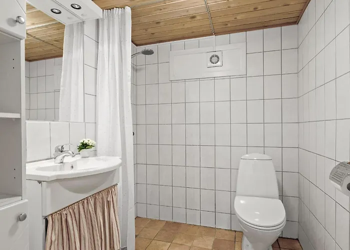 Hébergement de vacances 4 Bedroom Lovely In
